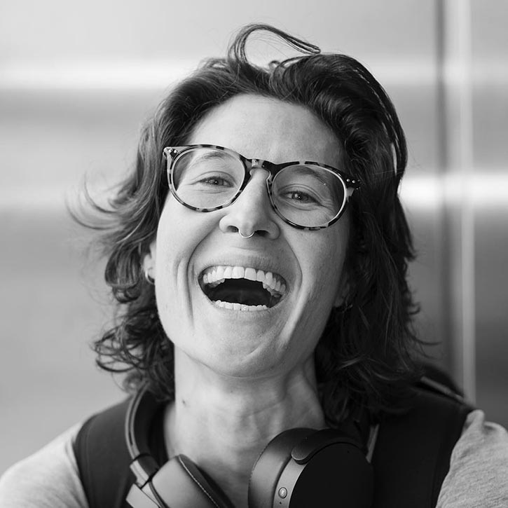 Wendie - USA - 100 faces 100 countries - 100 лиц из 100 стран в аэропорту Стамбула. Полная версия Wendie - USA - 100 faces 100 countries - 100 лиц из 100 стран в аэропорту Стамбула. Полная версия