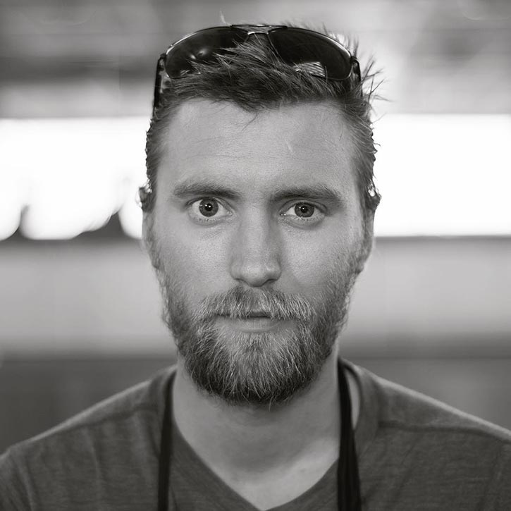 Simon - NETHERLANDS - 100 faces 100 countries - 100 лиц из 100 стран в аэропорту Стамбула. Полная версия Simon - NETHERLANDS - 100 faces 100 countries - 100 лиц из 100 стран в аэропорту Стамбула. Полная версия