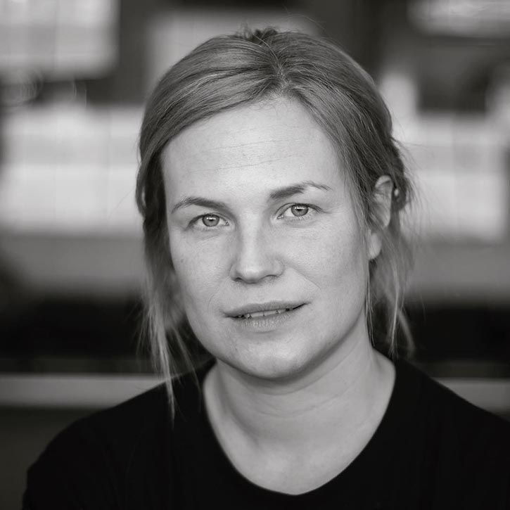 Beatrice - SWEDEN - 100 faces 100 countries - 100 лиц из 100 стран в аэропорту Стамбула. Полная версия Beatrice - SWEDEN - 100 faces 100 countries - 100 лиц из 100 стран в аэропорту Стамбула. Полная версия