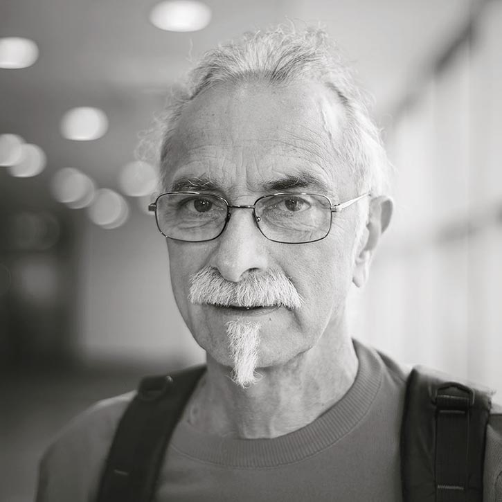 Emil - BULGARIA - 100 faces 100 countries - 100 лиц из 100 стран в аэропорту Стамбула. Полная версия Emil - BULGARIA - 100 faces 100 countries - 100 лиц из 100 стран в аэропорту Стамбула. Полная версия