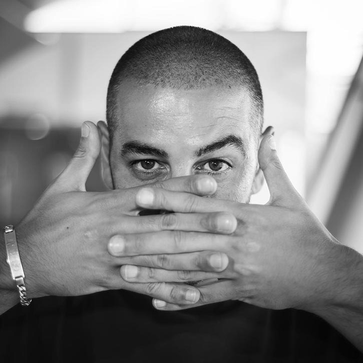 Mr Dheo - PORTUGAL - 100 faces 100 countries - 100 лиц из 100 стран в аэропорту Стамбула. Полная версия Mr Dheo - PORTUGAL - 100 faces 100 countries - 100 лиц из 100 стран в аэропорту Стамбула. Полная версия