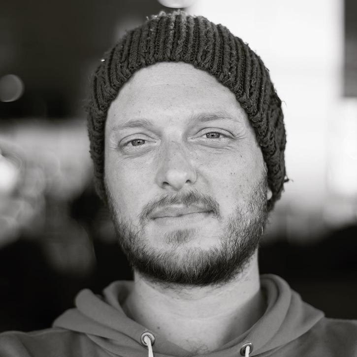 Miha - SLOVENIA - 100 faces 100 countries - 100 лиц из 100 стран в аэропорту Стамбула. Полная версия Miha - SLOVENIA - 100 faces 100 countries - 100 лиц из 100 стран в аэропорту Стамбула. Полная версия